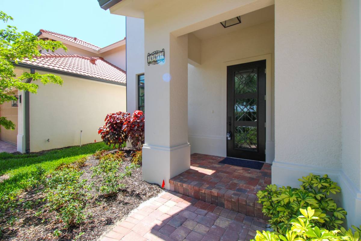House for rent at 7968 Cordoba Place, Naples, FL 34113