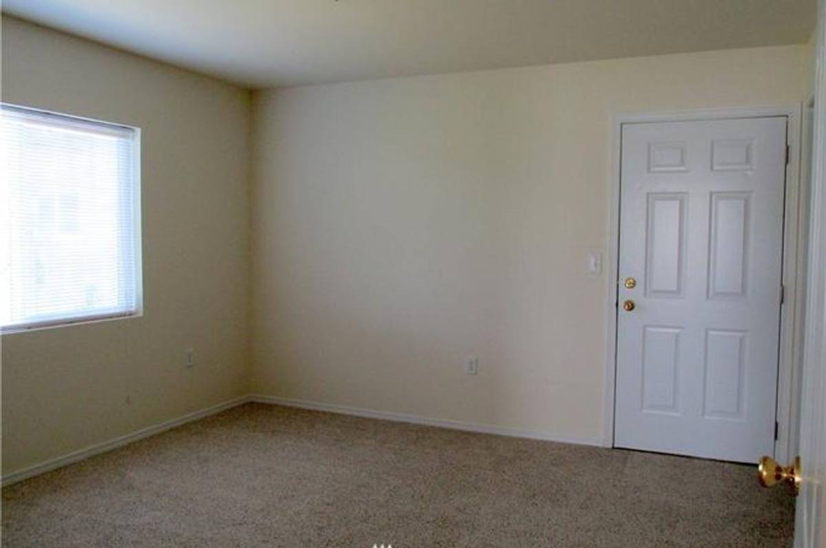 House for rent at 622 S Lake St, Moses Lake, WA 98837