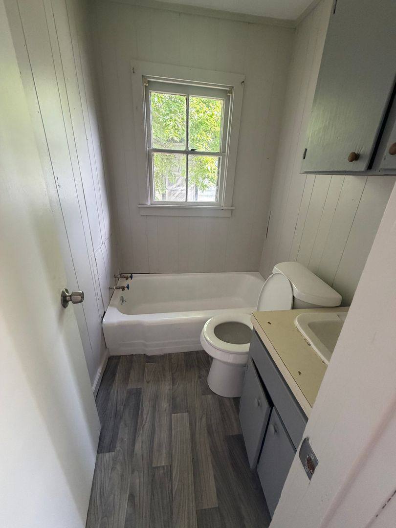House for rent at 127 Nancy Lane, Lafayette, LA 70501