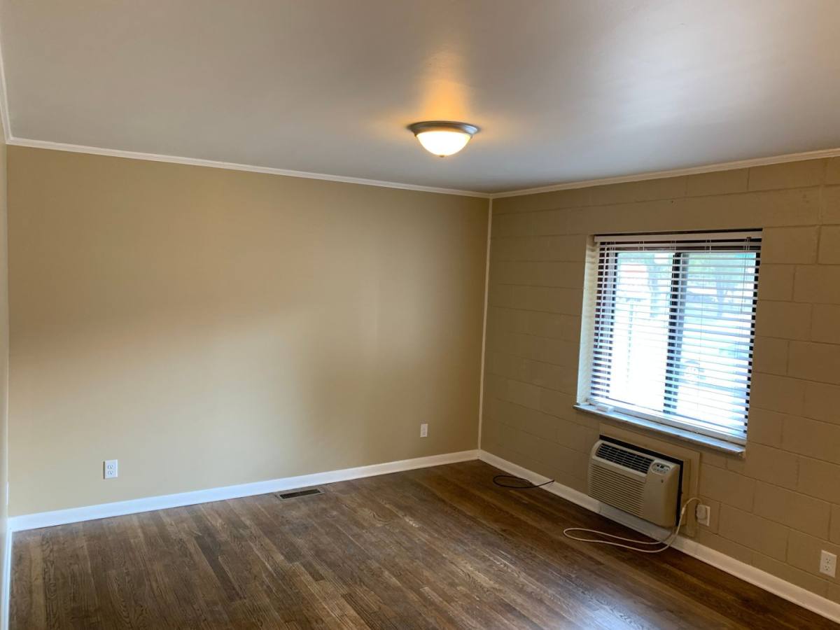 Apartment for rent at 1355 Oakland Ave, Columbus, OH 43212