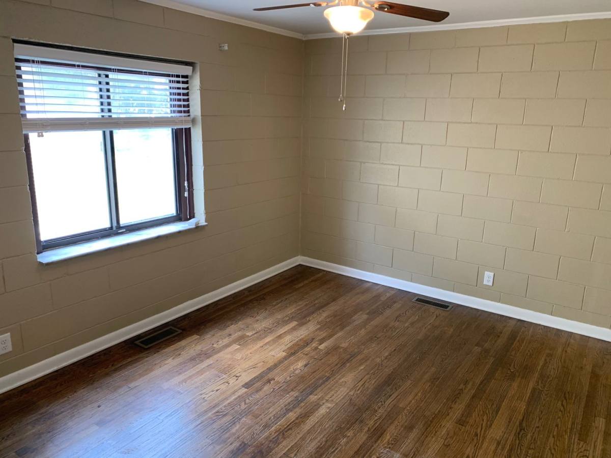 Apartment for rent at 1355 Oakland Ave, Columbus, OH 43212