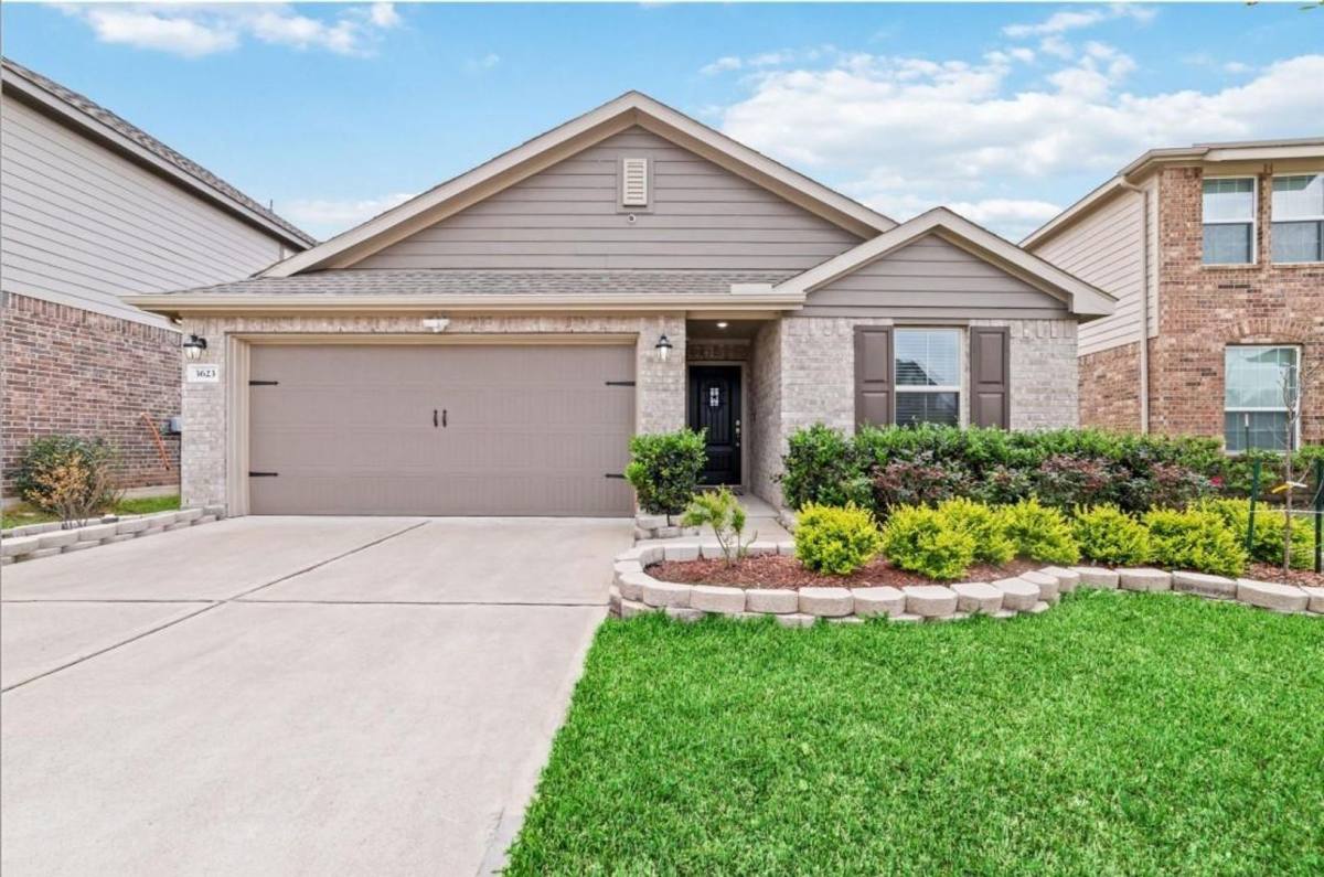 House for rent at 3623 Dancing Daisy Lane, Richmond, TX 77406