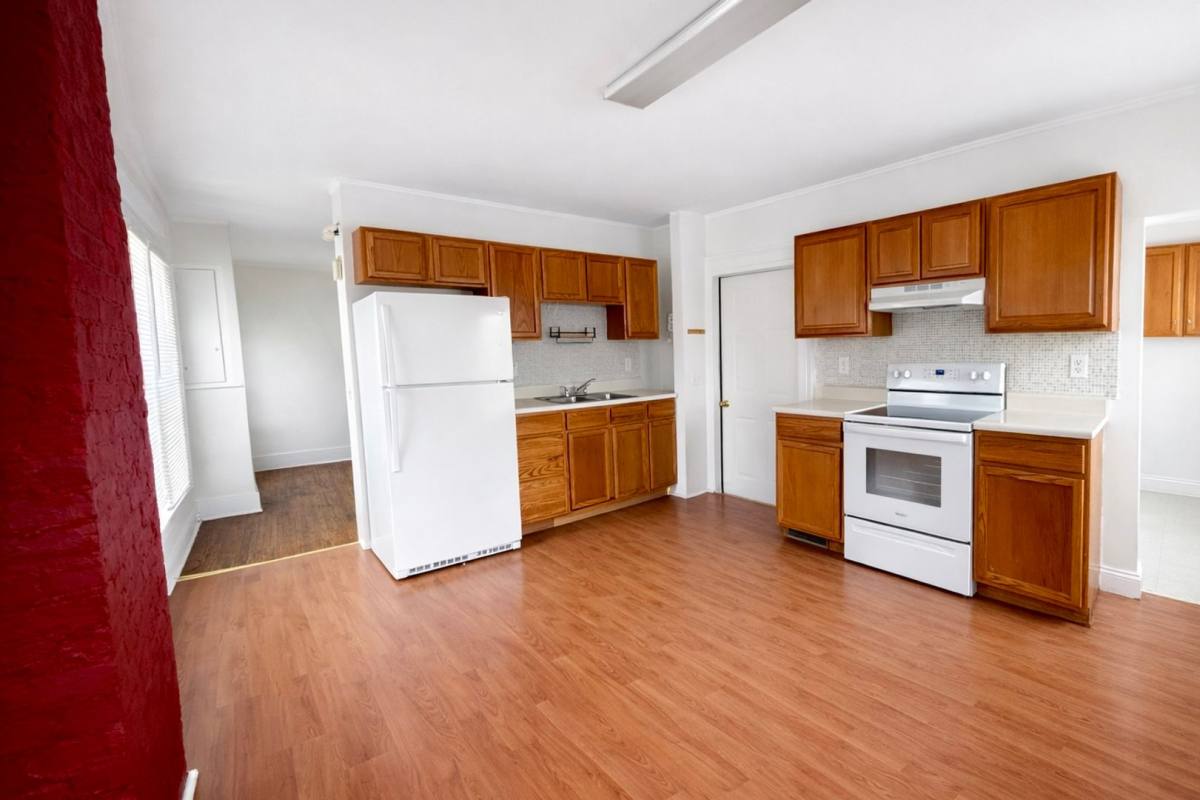 Apartment for rent at 218 N George St, Rome, NY 13440