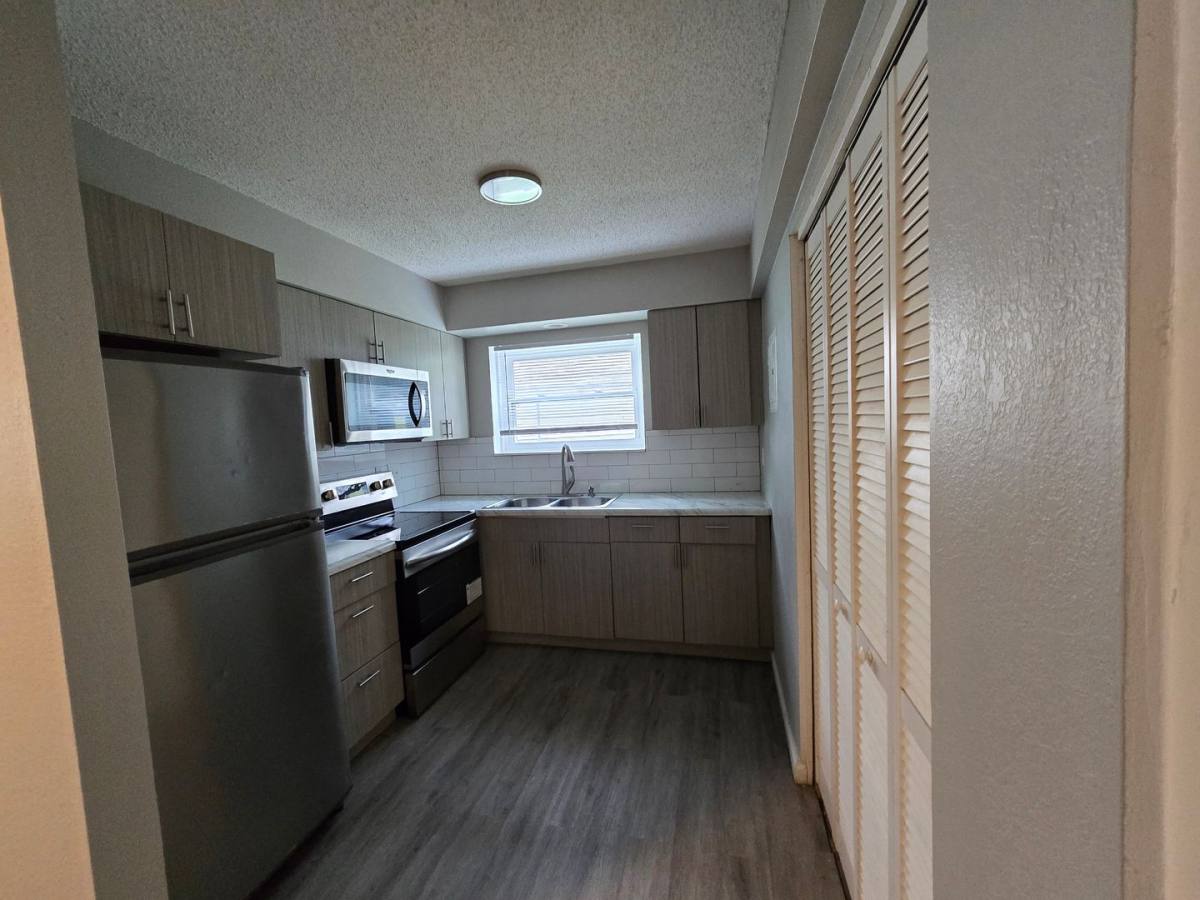 Apartment for rent at 2739 W 72nd St, Davenport, IA 52806