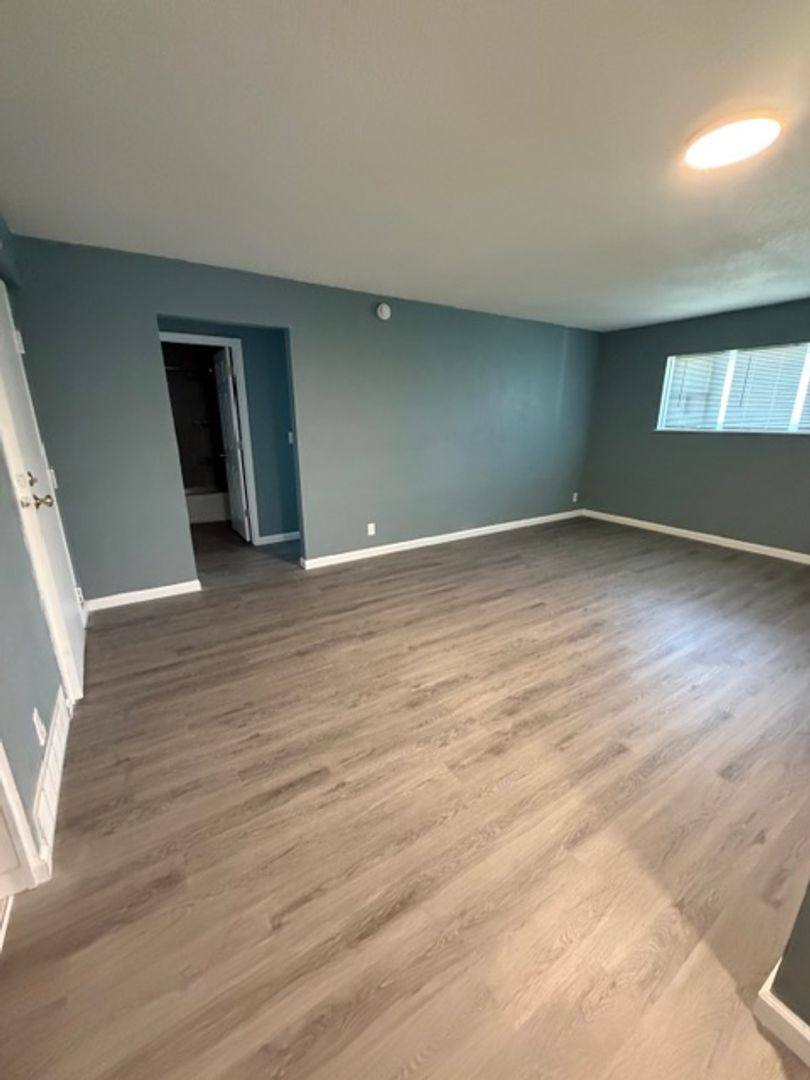 Apartment for rent at 2739 W 72nd St, Davenport, IA 52806