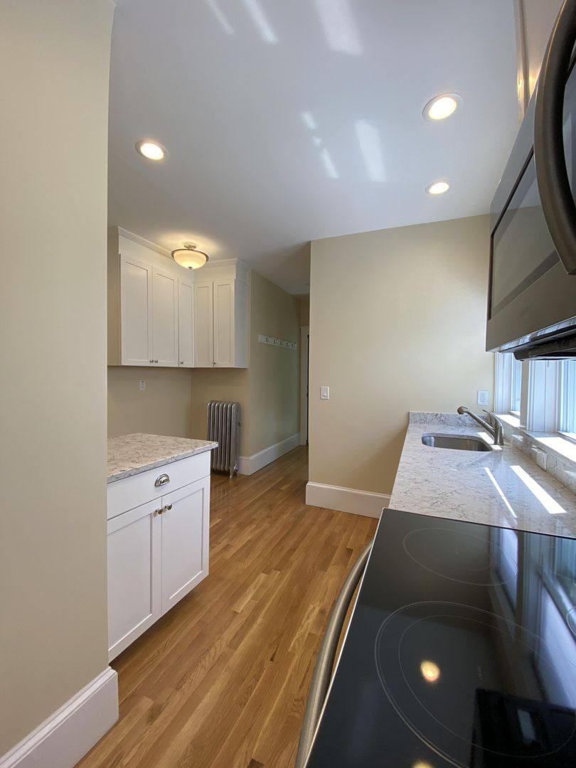 House for rent at 309 Tappan St #3, Brookline, MA 02445