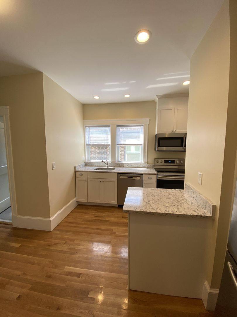 House for rent at 309 Tappan St #3, Brookline, MA 02445