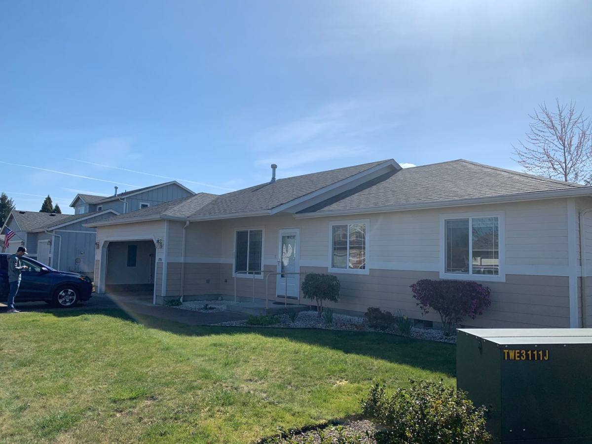 House for rent at 1096 Fuji Lane, Lebanon, OR 97355