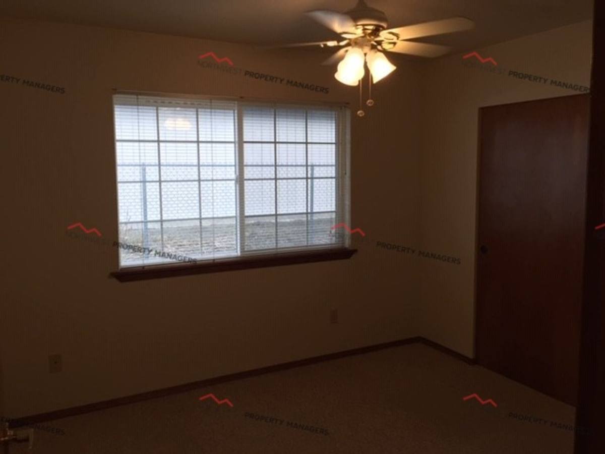 Apartment for rent at 1268 State Route 505, Toledo, WA 98591