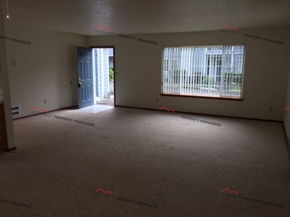 Apartment for rent at 1268 State Route 505, Toledo, WA 98591
