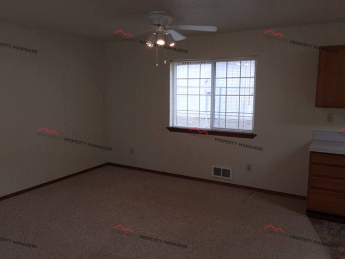 Apartment for rent at 1268 State Route 505, Toledo, WA 98591