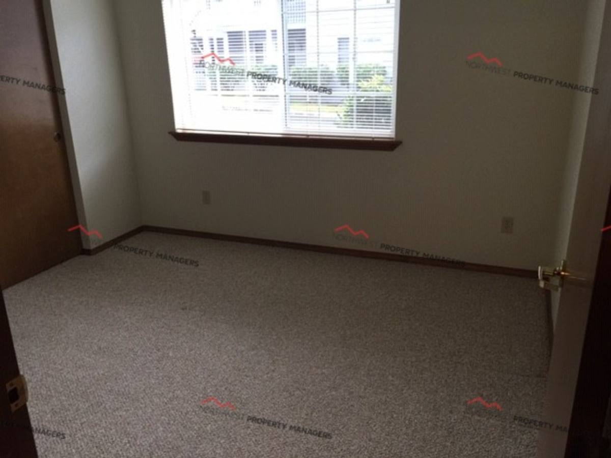 Apartment for rent at 1268 State Route 505, Toledo, WA 98591