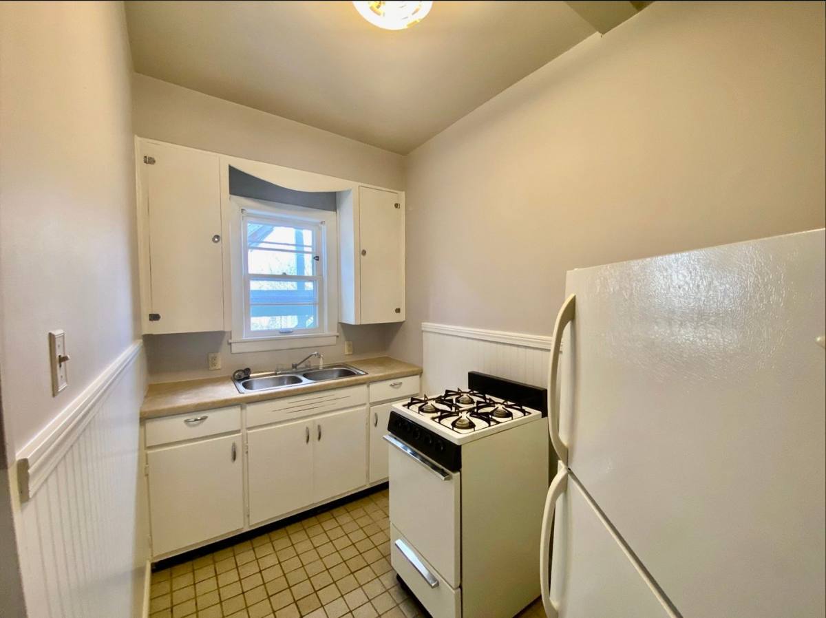Apartment for rent at 329 Lyon St NE #1, Grand Rapids, MI 49503