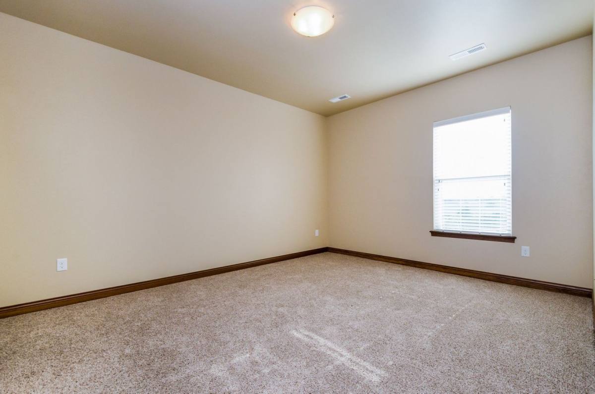 Apartment for rent at 2815 Rohret Rd, Iowa City, IA 52246
