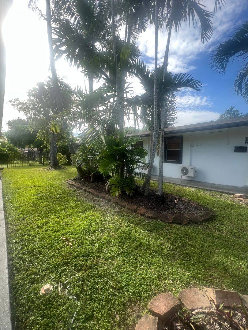 Apartment for rent at 102-108 NW 1st St, Hallandale, FL 33009