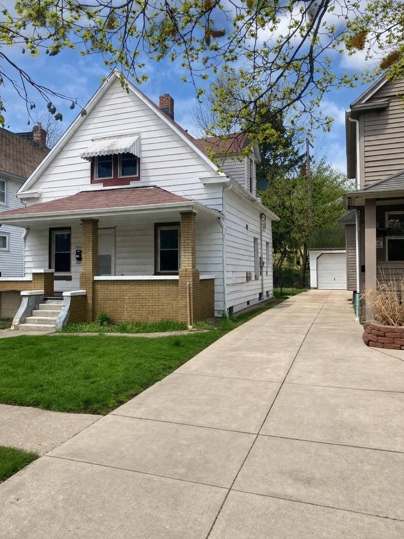 Apartment for rent at 2219 W 103rd St, Cleveland, OH 44102