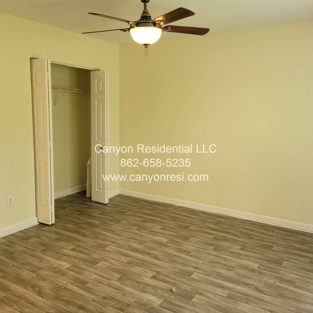 House for rent at 461 Bedford Knoll Dr, Winston Salem, NC 27107