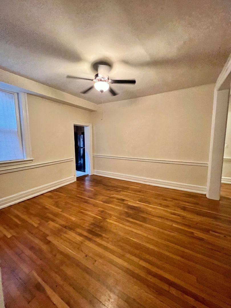 Apartment for rent at 208 N Lombardy St, Richmond, VA 23220