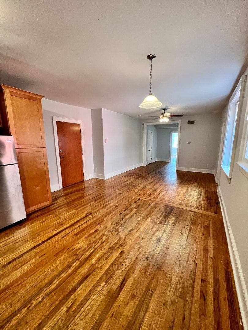 Apartment for rent at 1121 W Grace St, Richmond, VA 23220
