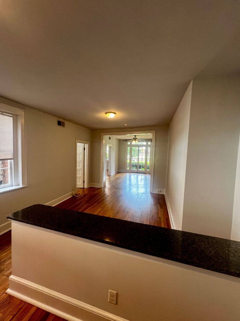 Apartment for rent at 1125 W Grace St, Richmond, VA 23220