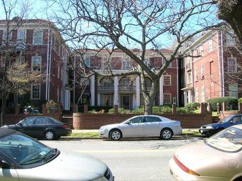 Apartment for rent at 1125 W Grace St, Richmond, VA 23220