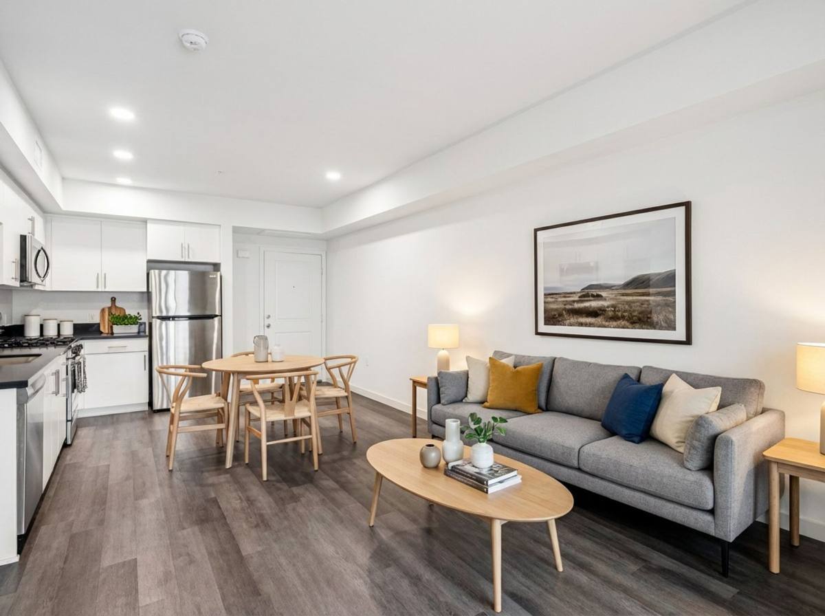 Apartment for rent at 10555 Bloomfield St, North Hollywood, CA 91602