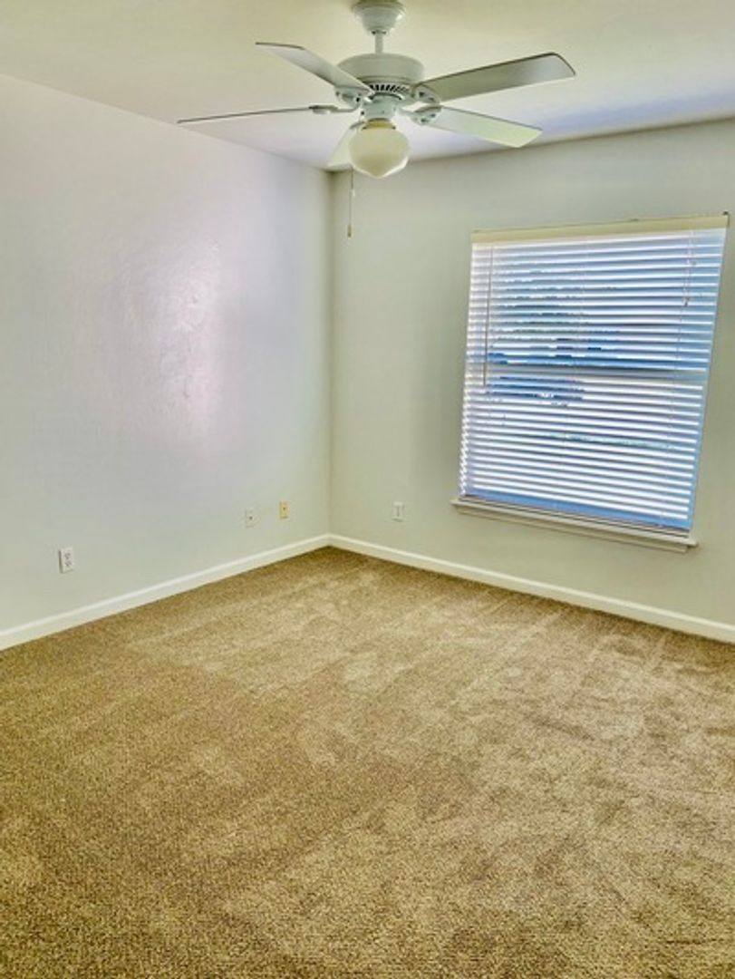 House for rent at 18477 Sunflower Rd, Fort Myers, FL 33967
