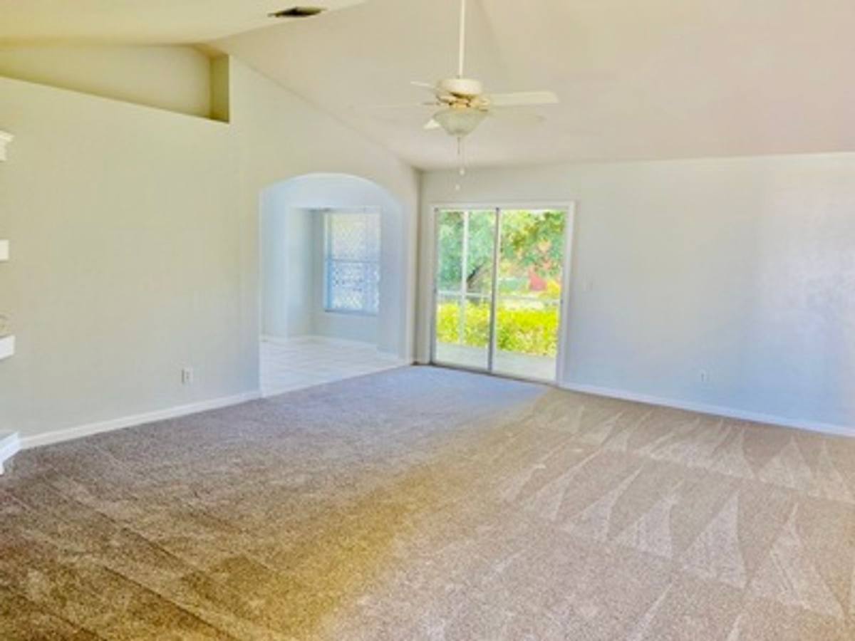 House for rent at 18477 Sunflower Rd, Fort Myers, FL 33967