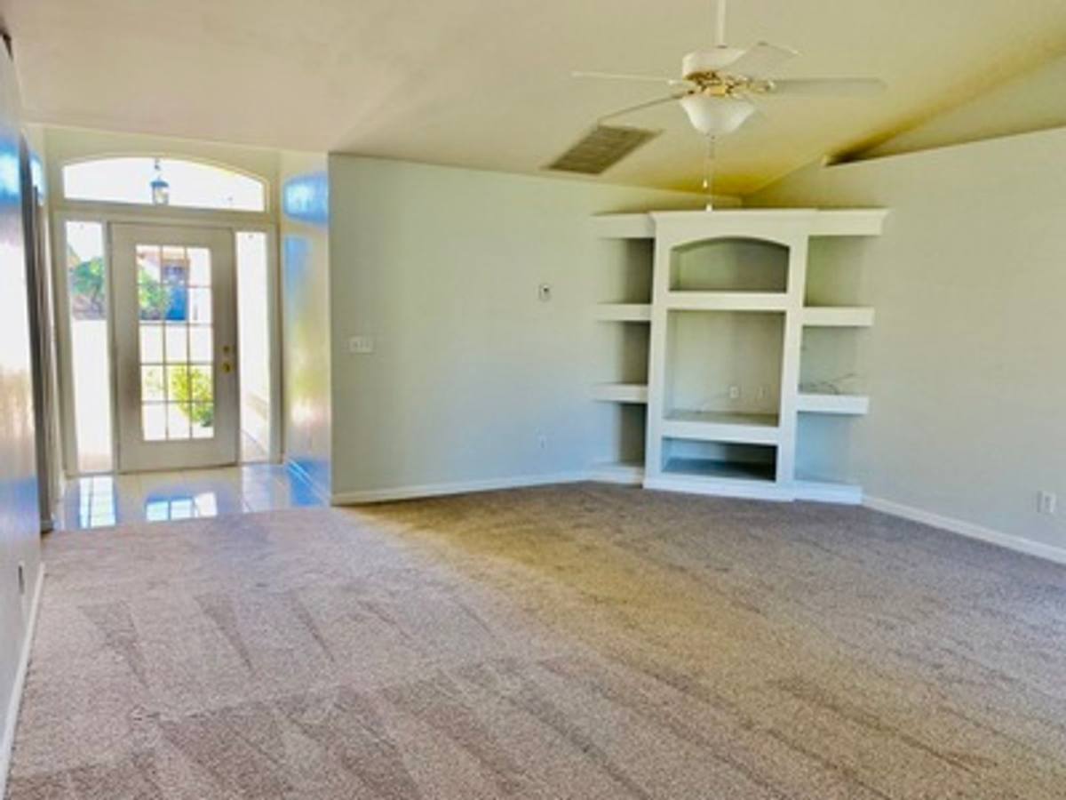 House for rent at 18477 Sunflower Rd, Fort Myers, FL 33967