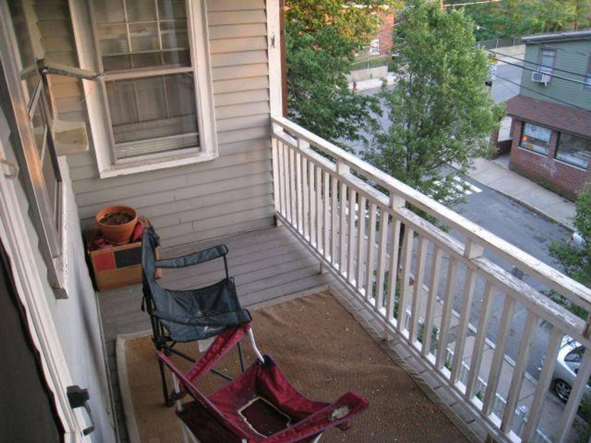 Apartment for rent at 279 Washington #3, Somerville, MA 02143