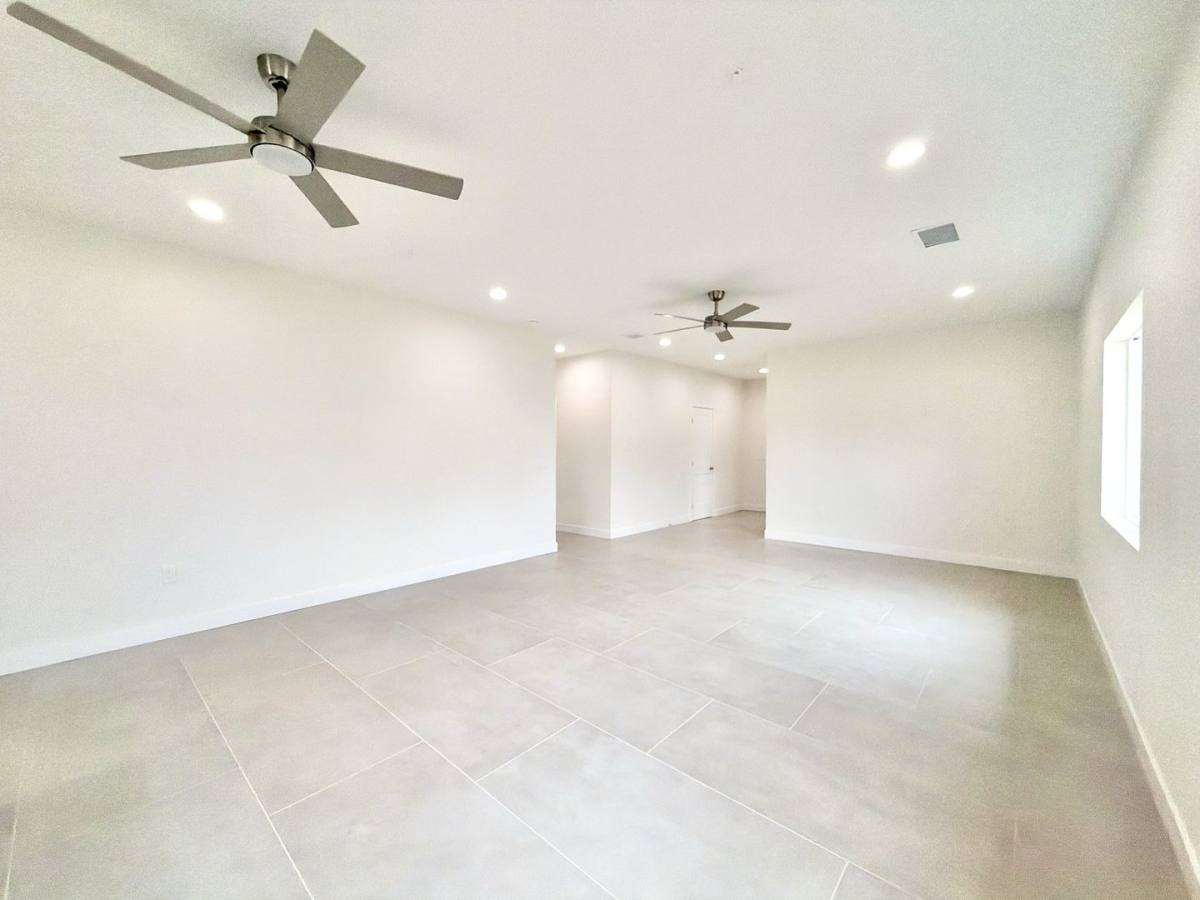 Townhouse for rent at 30125 - 30127 Avenida Juarez, Cathedral City, CA 92234