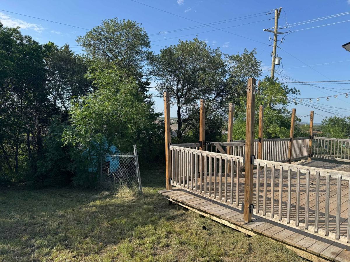 House for rent at 833 Michelle Dr, Copperas Cove, TX 76522