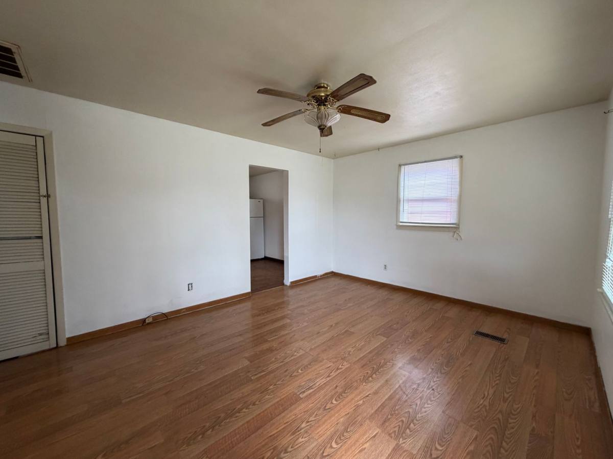 House for rent at 920 N 19th St, Springfield, IL 62702