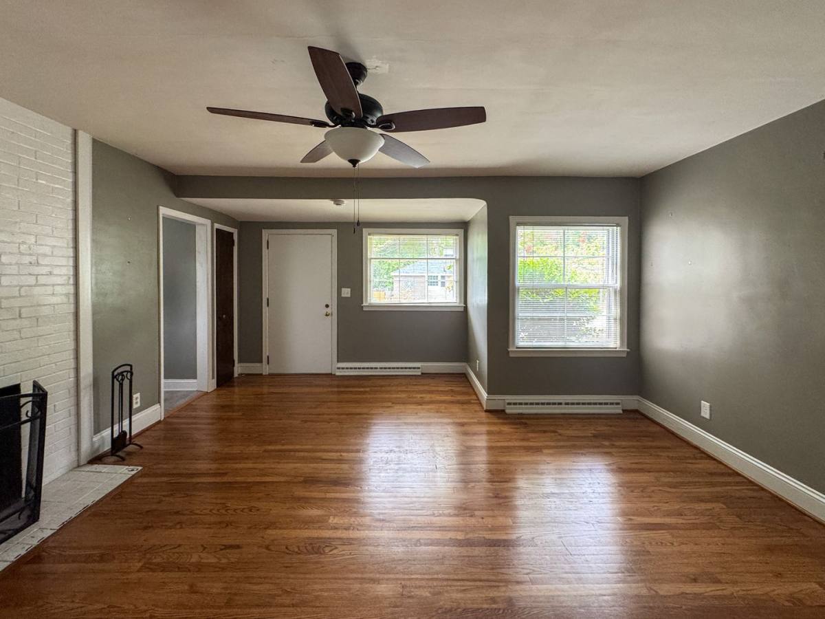 House for rent at 318 Fairwood Court, Fayetteville, NC 28305