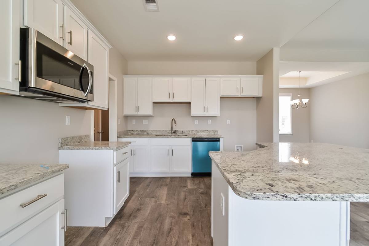 Apartment for rent at 9274 Lakeside Circle S, Walls, MS 38680