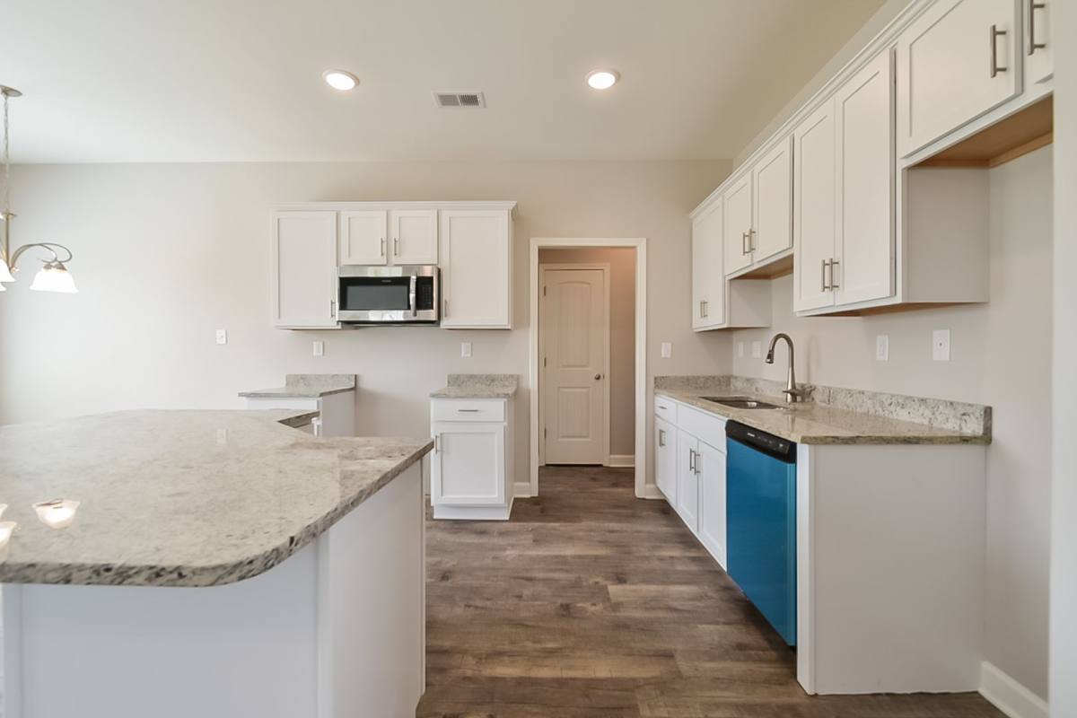Apartment for rent at 9274 Lakeside Circle S, Walls, MS 38680
