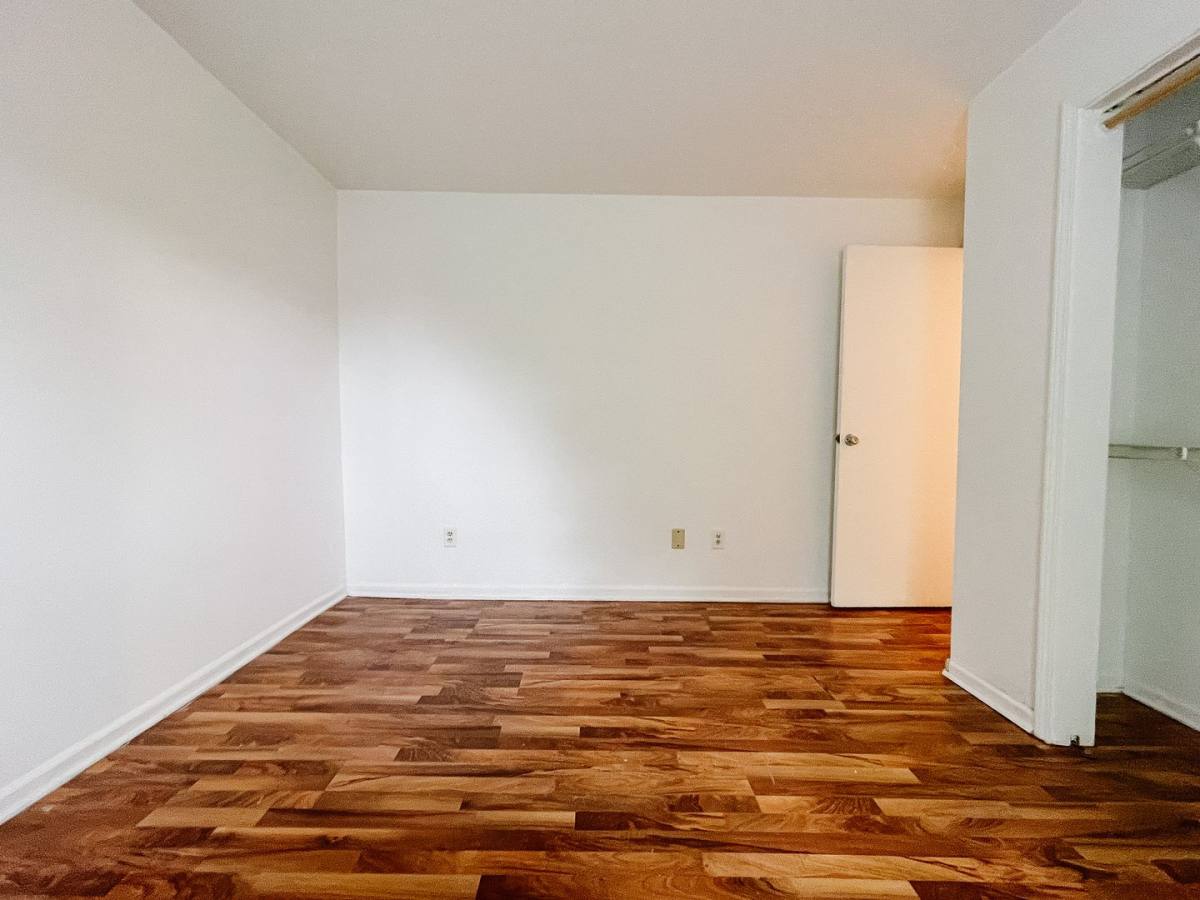 Apartment for rent at 114 E 8th St, Muncie, IN 47302