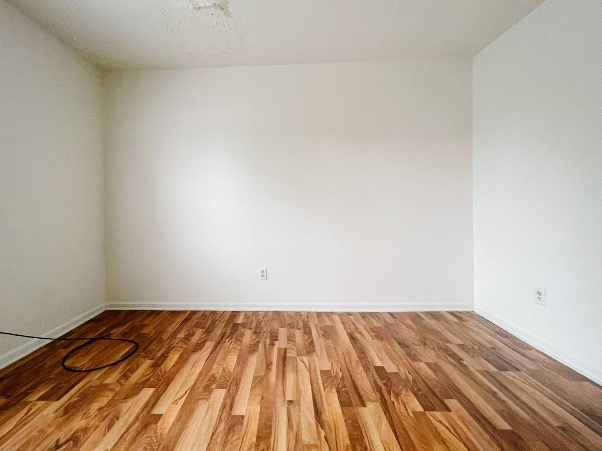 Apartment for rent at 114 E 8th St, Muncie, IN 47302