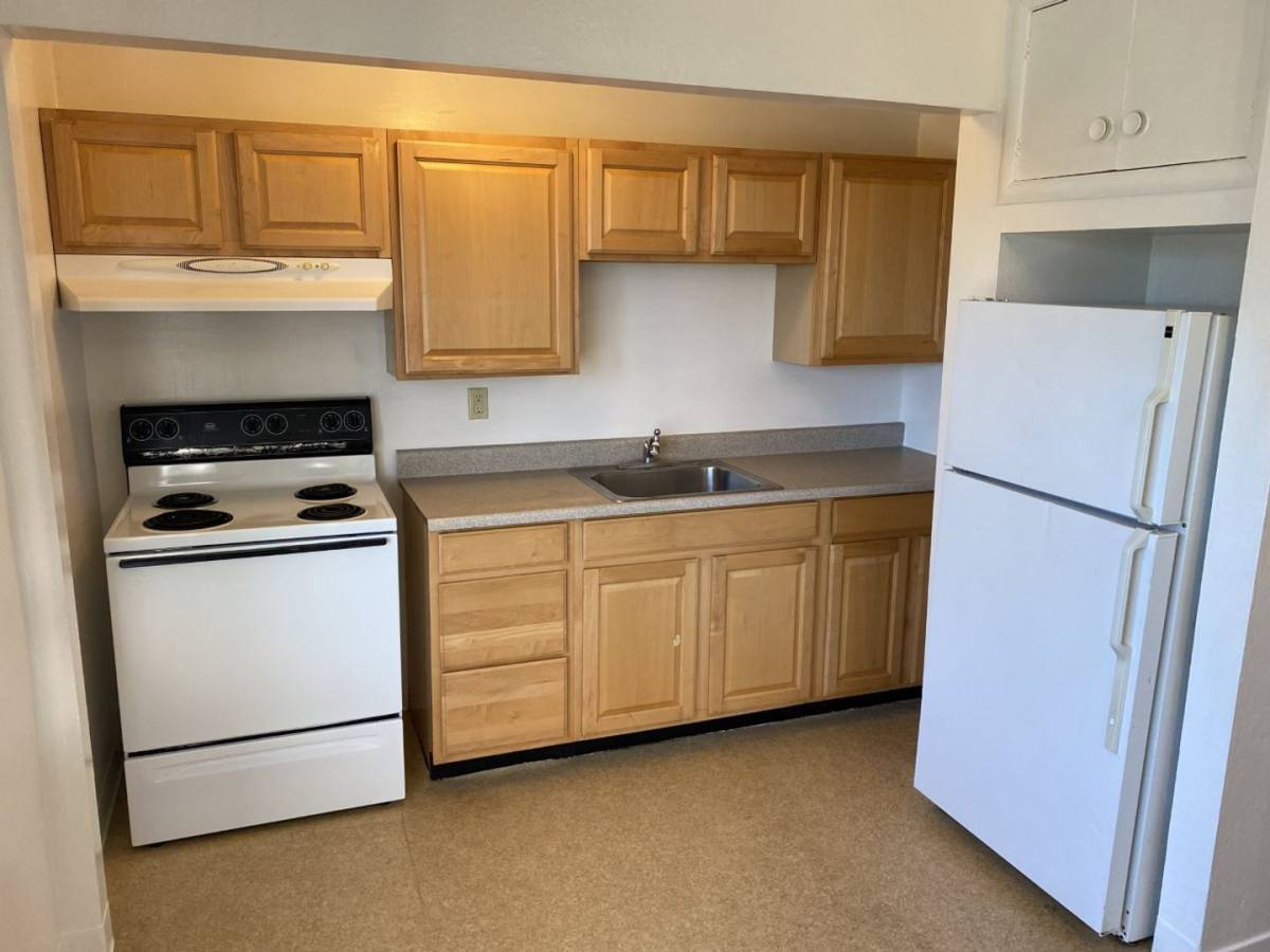 Apartment for rent at 934 Georgia St, Vallejo, CA 94590