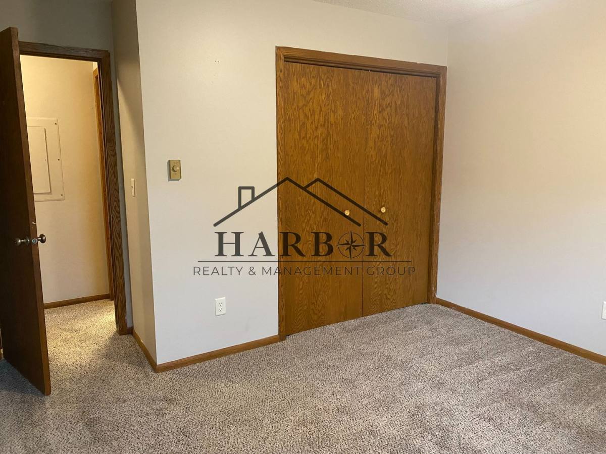 Apartment for rent at 2426 30th Ave NW #D, Rochester, MN 55901