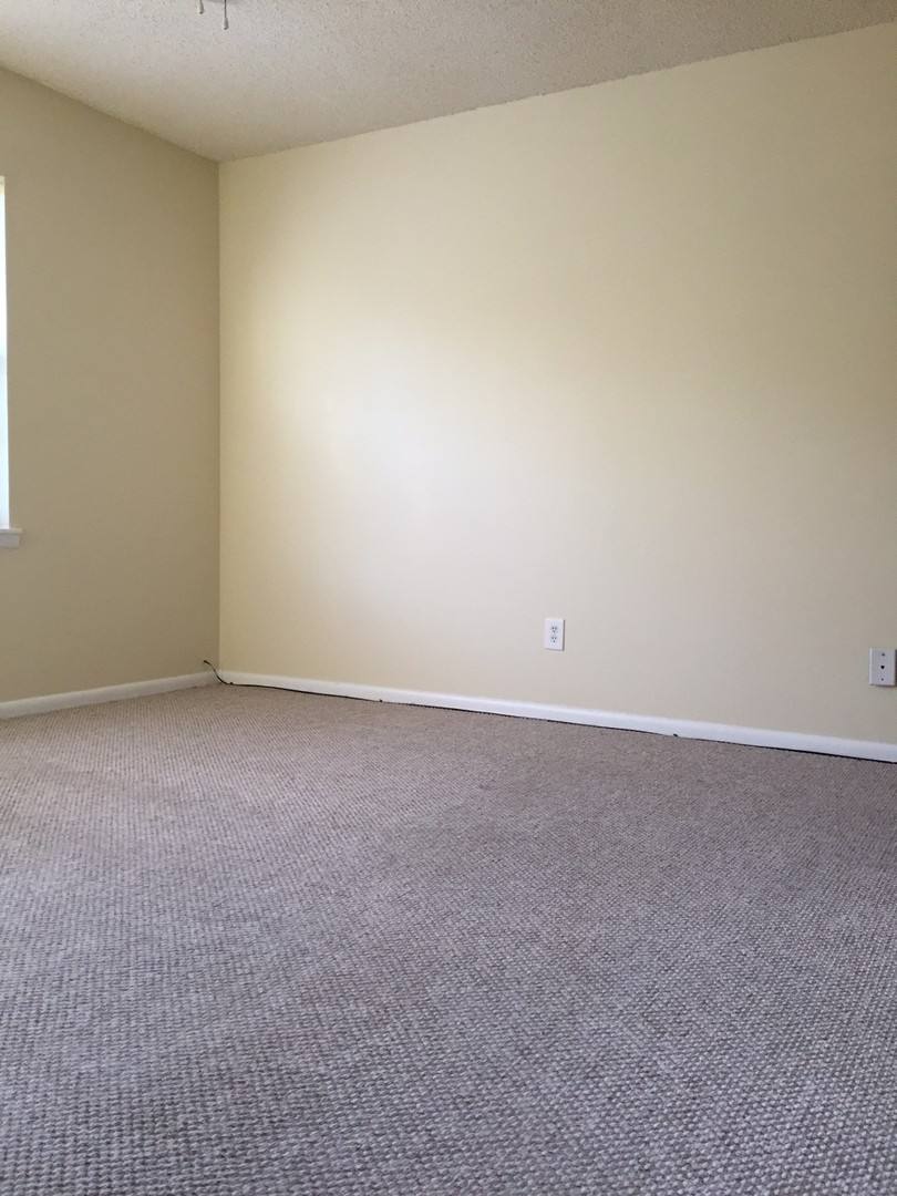 Townhouse for rent at 828 W 25th St, Sanford, FL 32771