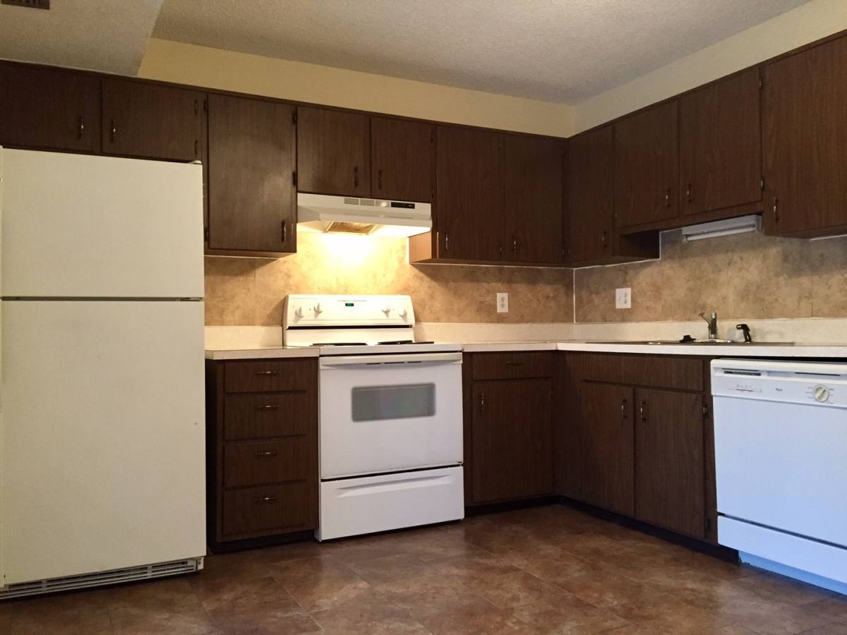 Townhouse for rent at 828 W 25th St, Sanford, FL 32771