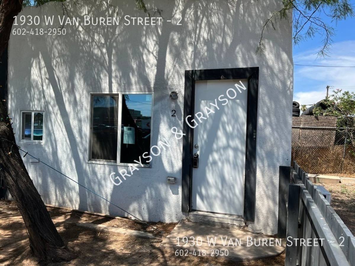 Apartment for rent at 1930 W Van Buren St, Phoenix, AZ 85009