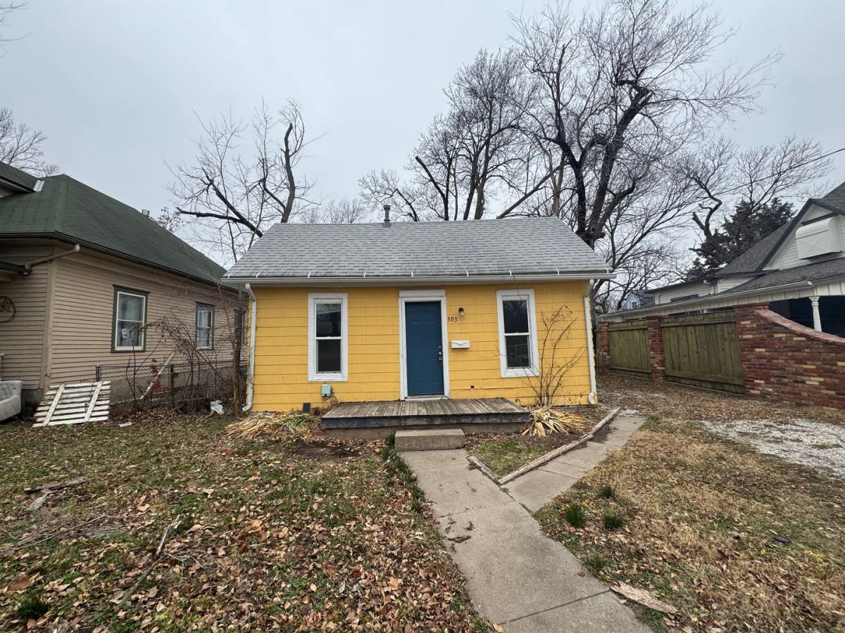 House for rent at 303 Allison St, Newton, KS 67114