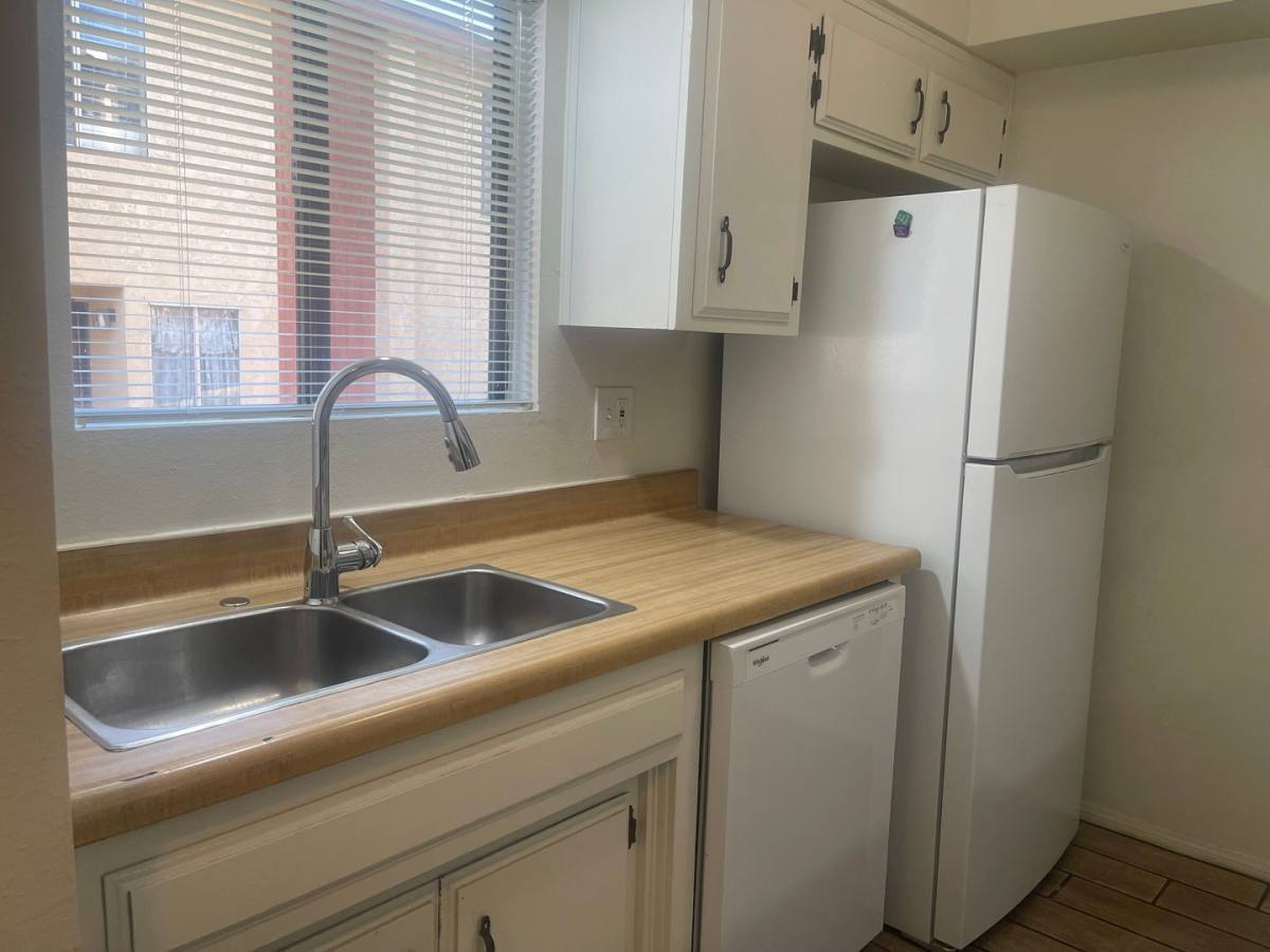 Apartment for rent at 4504 Tierra Verde St, Bakersfield, CA 93301