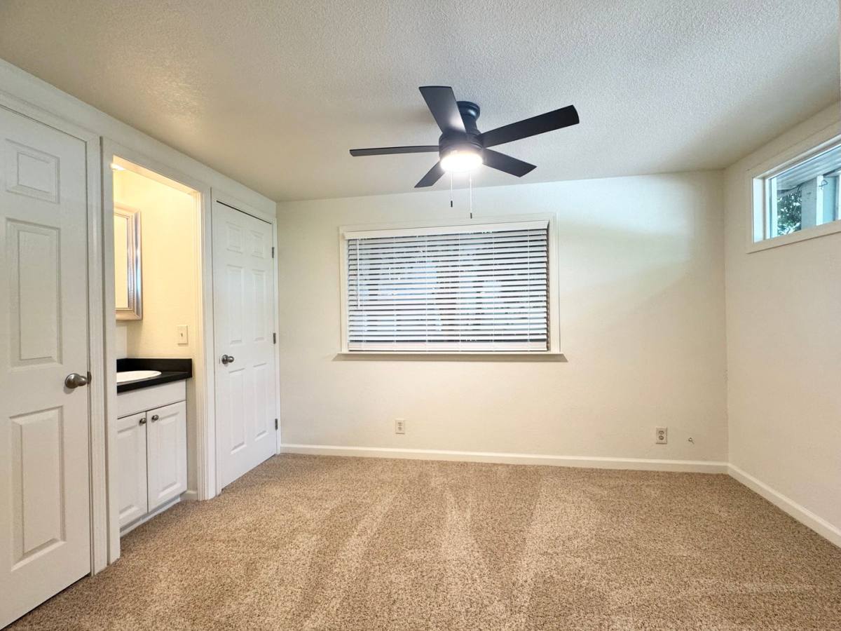 Apartment for rent at 148 Sequoyah Ave, Chico, CA 95926