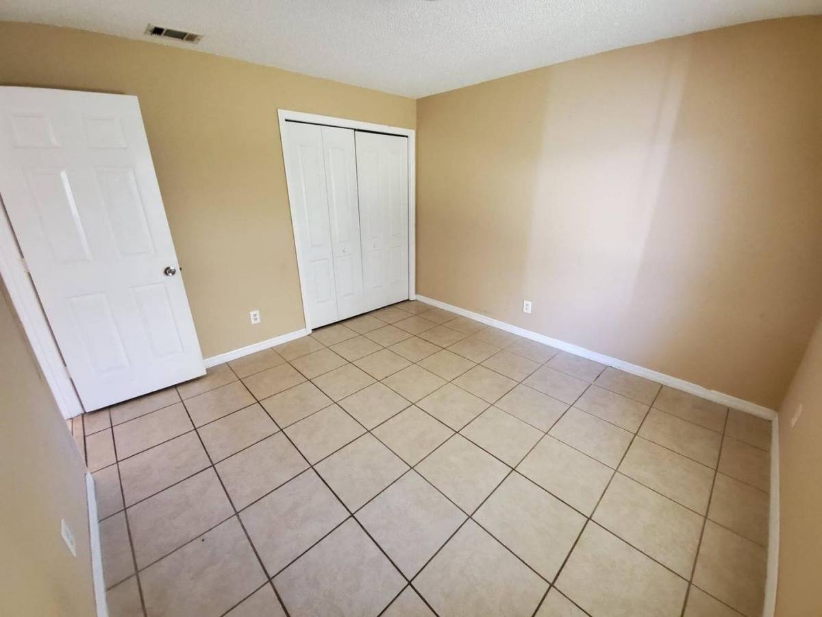 House for rent at 837 Del Prado Dr, Kissimmee, FL 34758