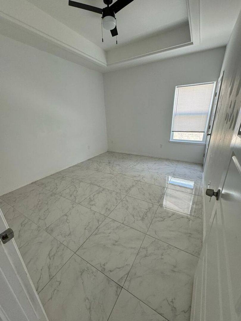 Apartment for rent at 3303 Aurora Lane, Edinburg, TX 78542