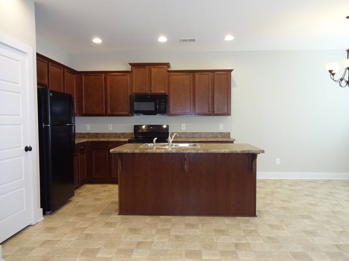 House for rent at 316 Union Station Dr, Calera, AL 35040