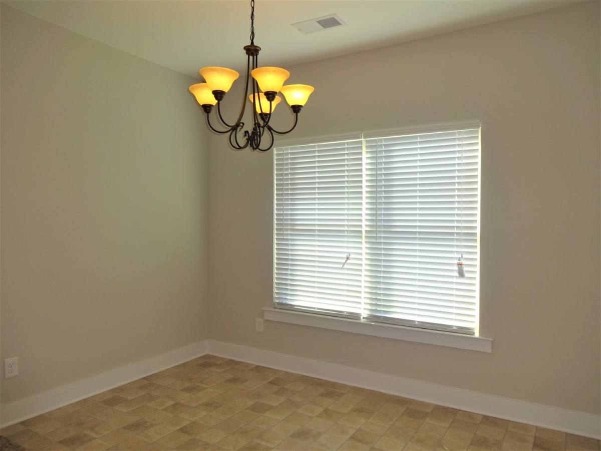 House for rent at 316 Union Station Dr, Calera, AL 35040